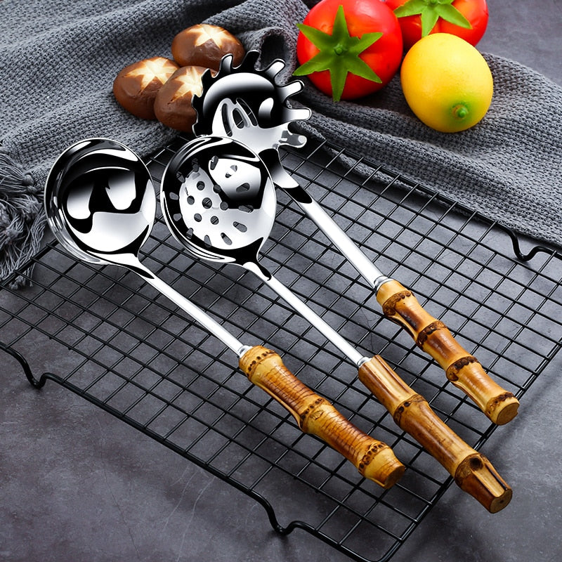 Metal Colander Bamboo Handle Spatula