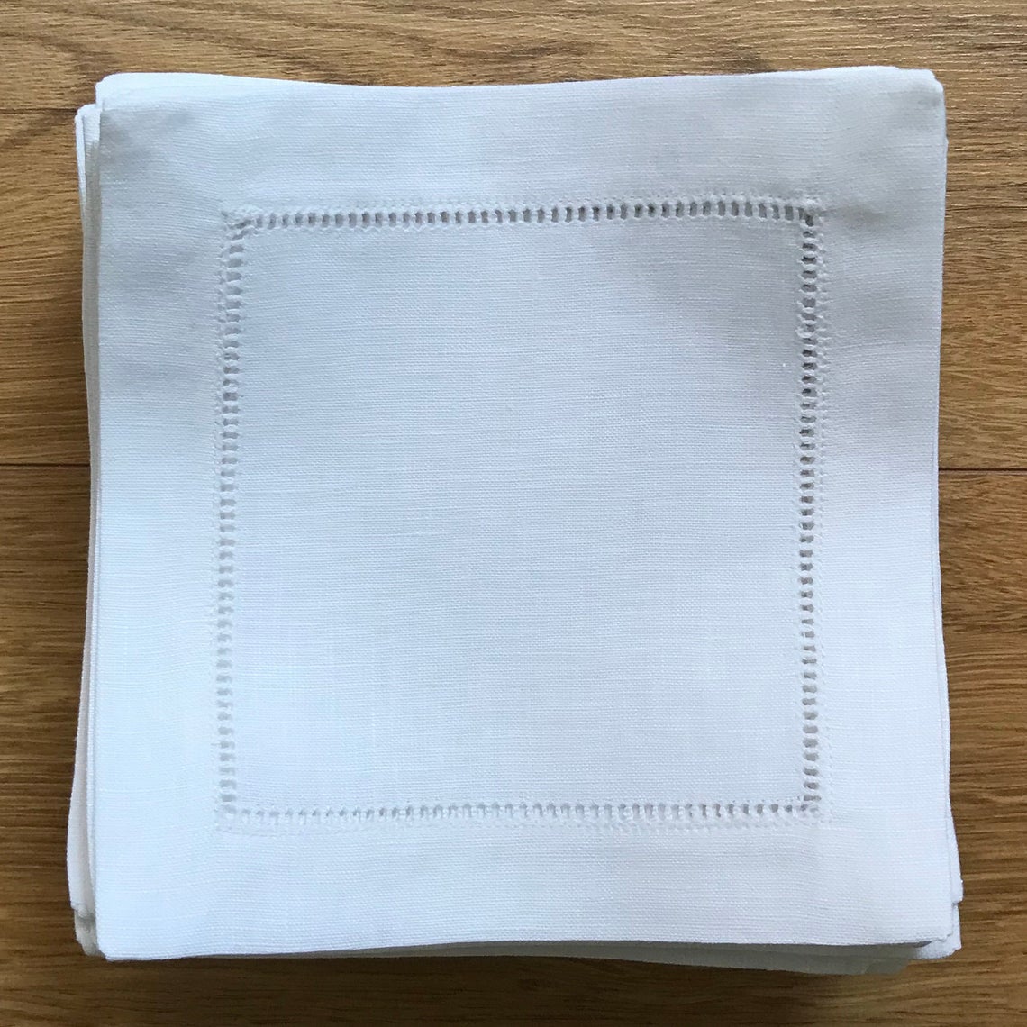 White & Beige Napkins - 12pcs